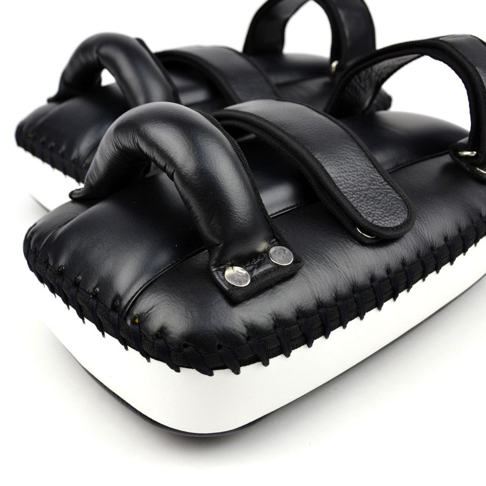 MTG KPL2 PRO LEATHER THAI KICK PADS BLACK/WHITE